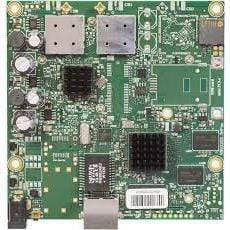 MikroTik RouterBOARD 911G-5HPacD with 1 Gb LAN port 5.X GHz ac radio and 2 MMCX Connector RB911G-5HPACD Green PoE